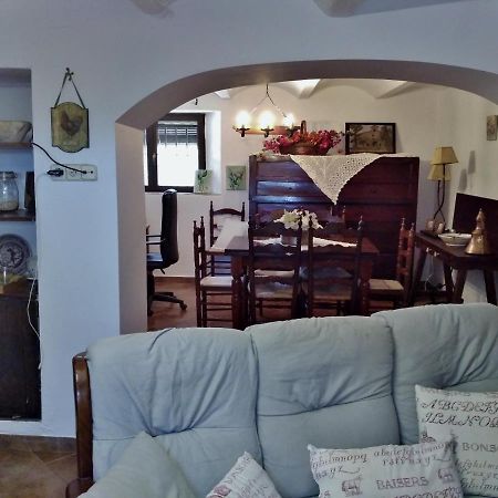 Casa Rural "Can Abres" Vilobi D'Onyar Girona Viloví de Oñar Esterno foto
