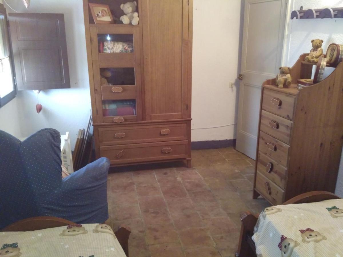 Casa Rural "Can Abres" Vilobi D'Onyar Girona Viloví de Oñar Esterno foto