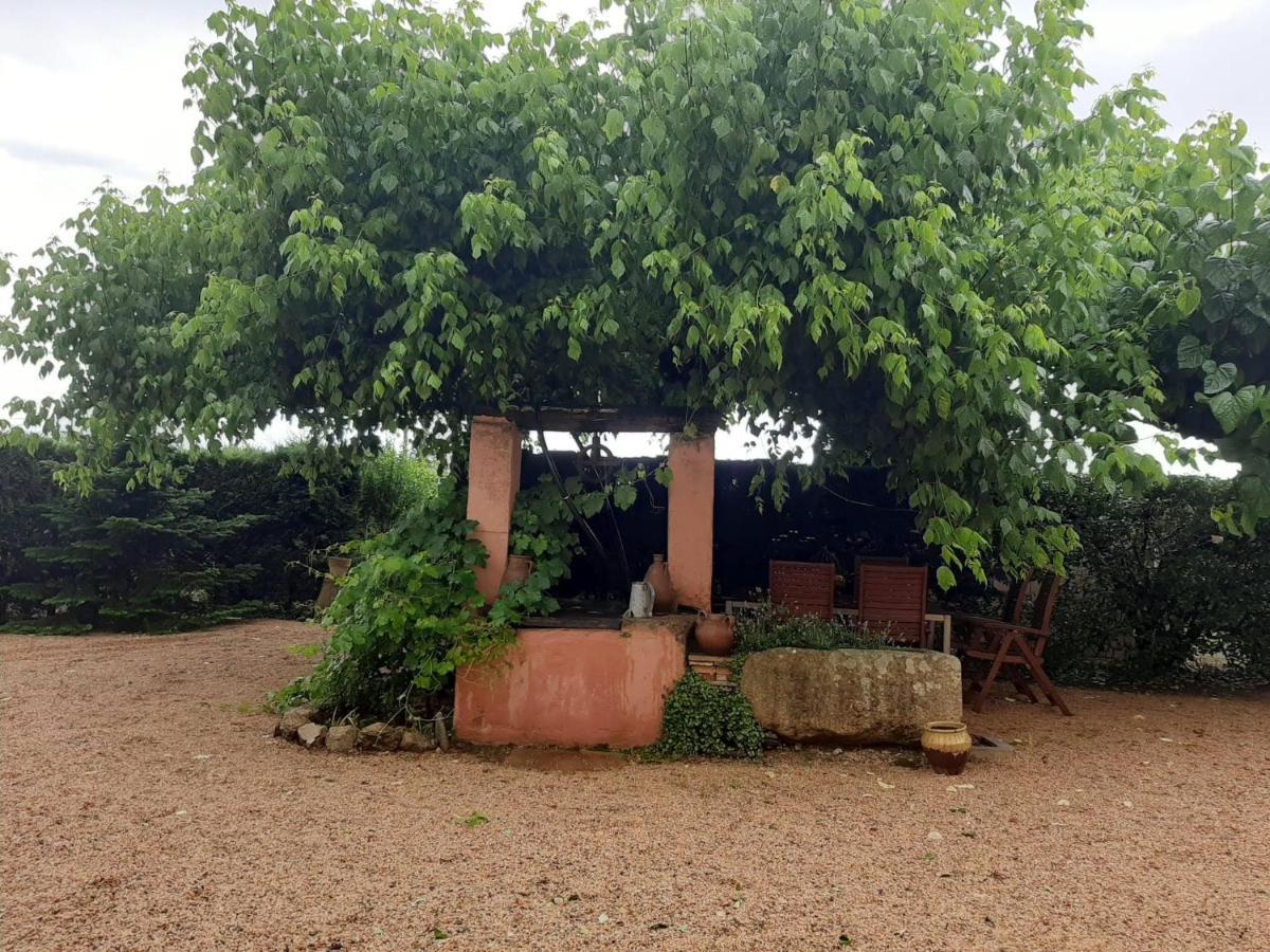 Casa Rural "Can Abres" Vilobi D'Onyar Girona Viloví de Oñar Esterno foto