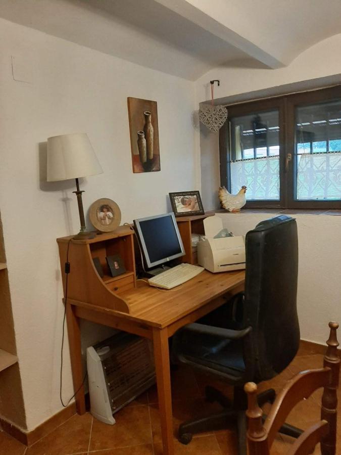 Casa Rural "Can Abres" Vilobi D'Onyar Girona Viloví de Oñar Esterno foto