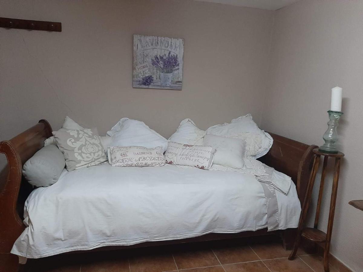 Casa Rural "Can Abres" Vilobi D'Onyar Girona Viloví de Oñar Esterno foto