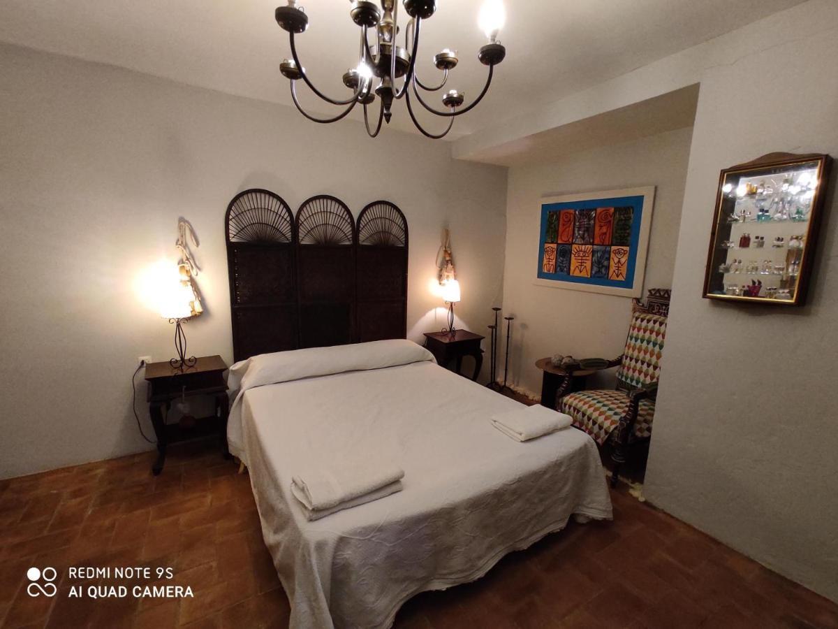 Casa Rural "Can Abres" Vilobi D'Onyar Girona Viloví de Oñar Esterno foto
