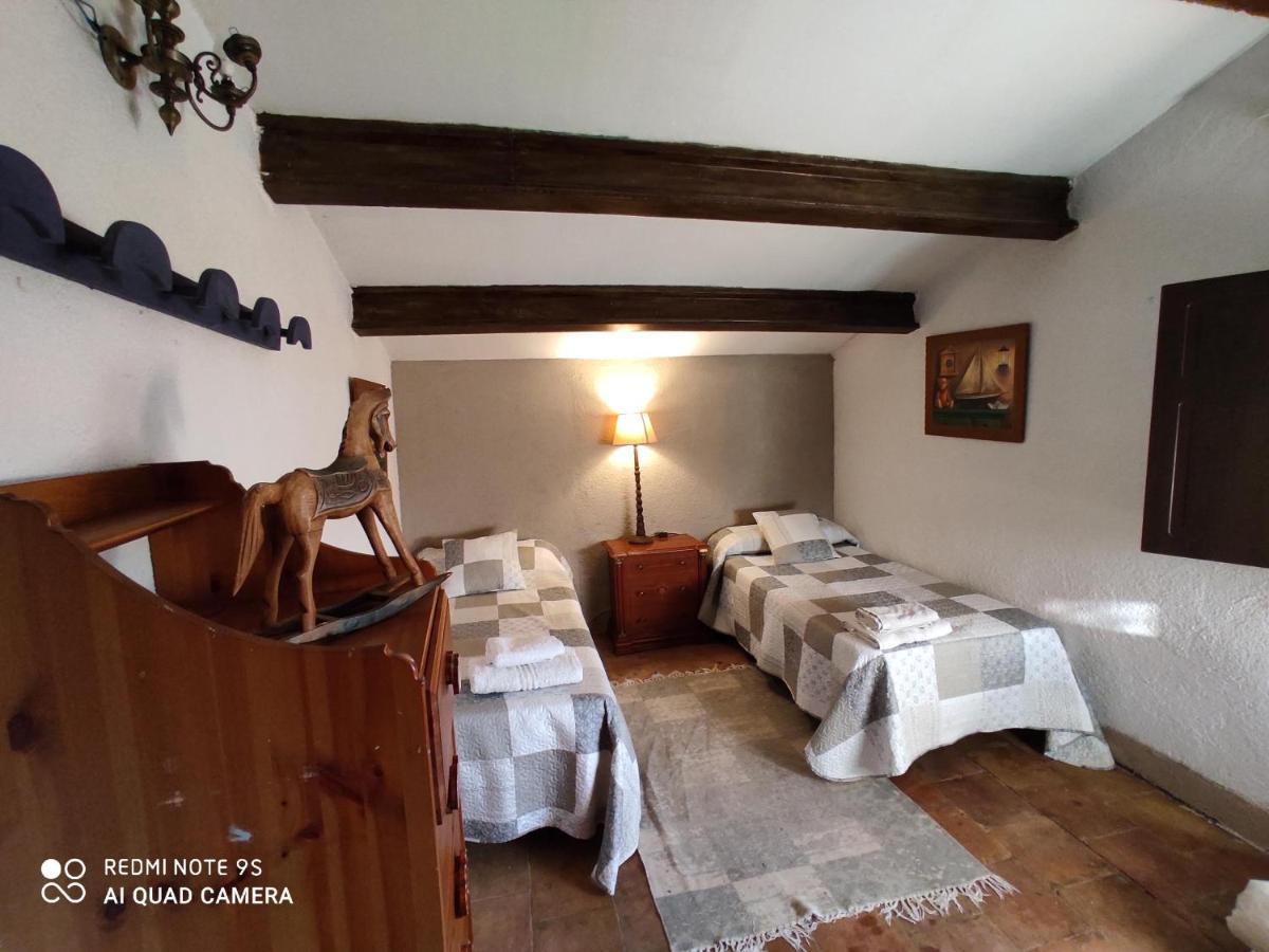Casa Rural "Can Abres" Vilobi D'Onyar Girona Viloví de Oñar Esterno foto