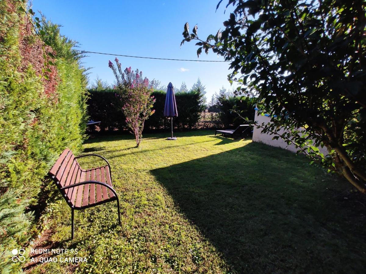 Casa Rural "Can Abres" Vilobi D'Onyar Girona Viloví de Oñar Esterno foto