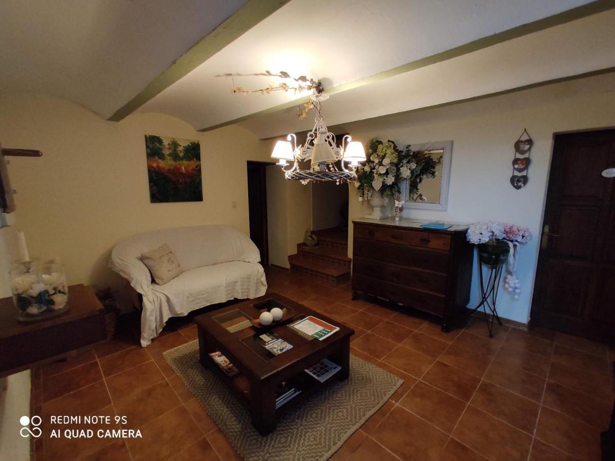 Casa Rural "Can Abres" Vilobi D'Onyar Girona Viloví de Oñar Esterno foto
