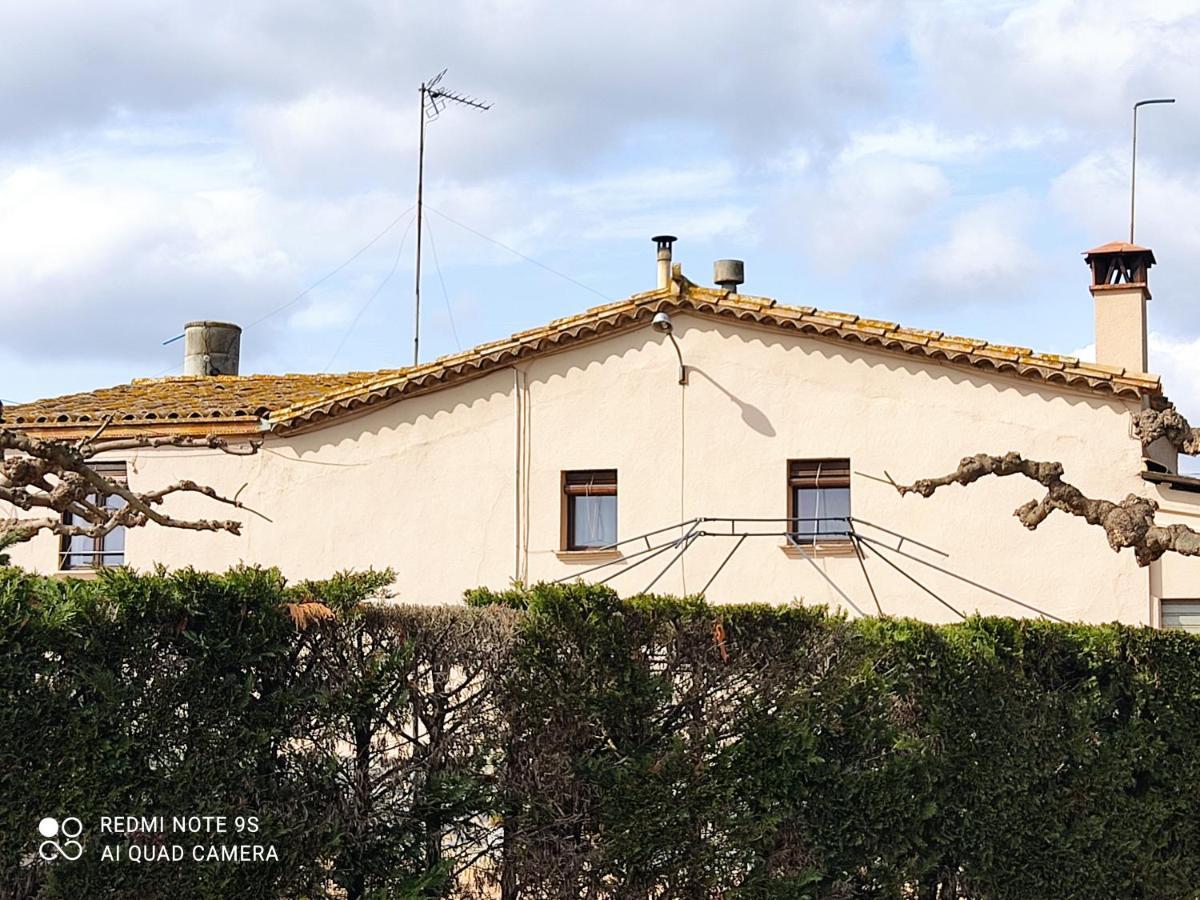 Casa Rural "Can Abres" Vilobi D'Onyar Girona Viloví de Oñar Esterno foto